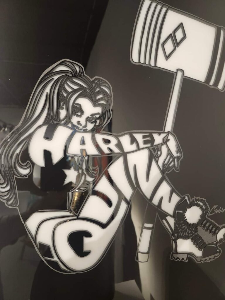 Harley Quinn - Metal Art